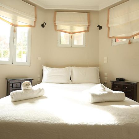 In White Villa لاغونيسي المظهر الخارجي الصورة