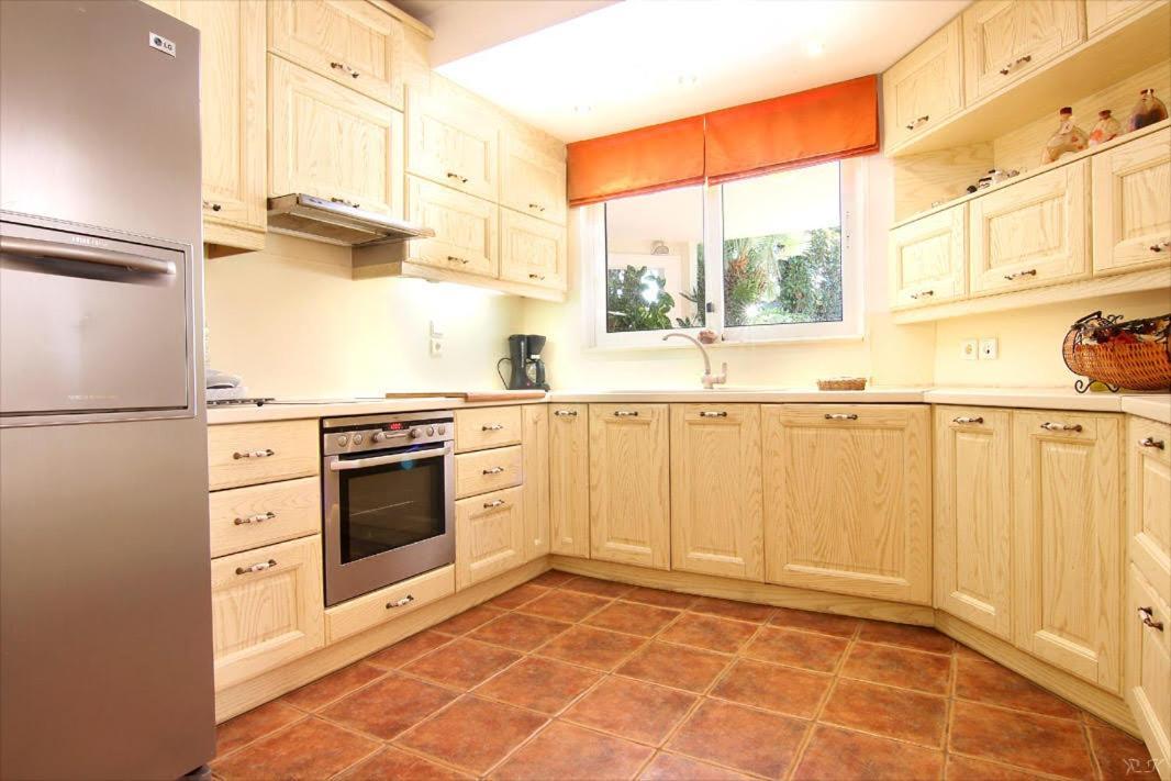 In White Villa لاغونيسي المظهر الخارجي الصورة