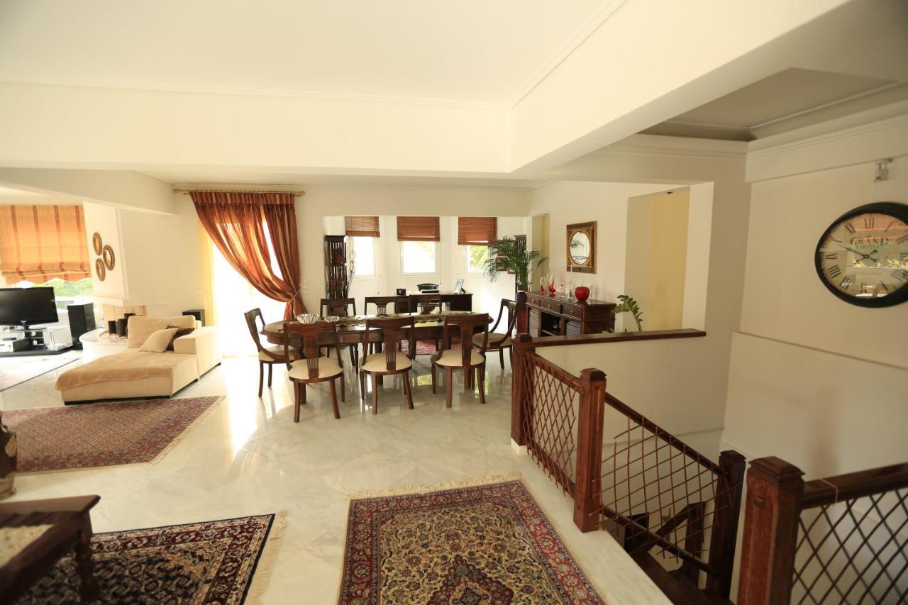 In White Villa لاغونيسي المظهر الخارجي الصورة