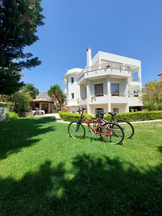 In White Villa لاغونيسي المظهر الخارجي الصورة